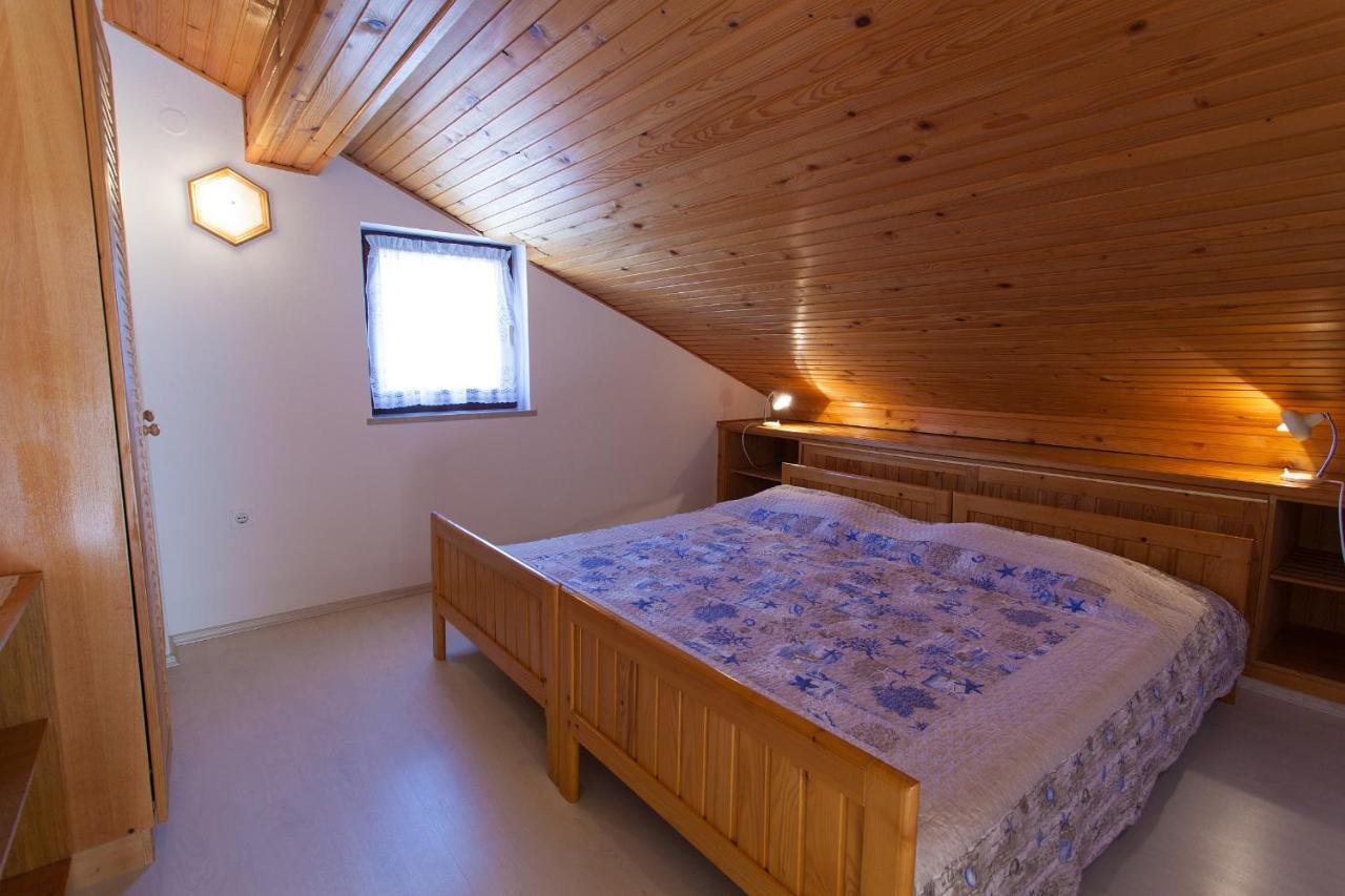 Apartments Ljerka Малинська Екстер'єр фото