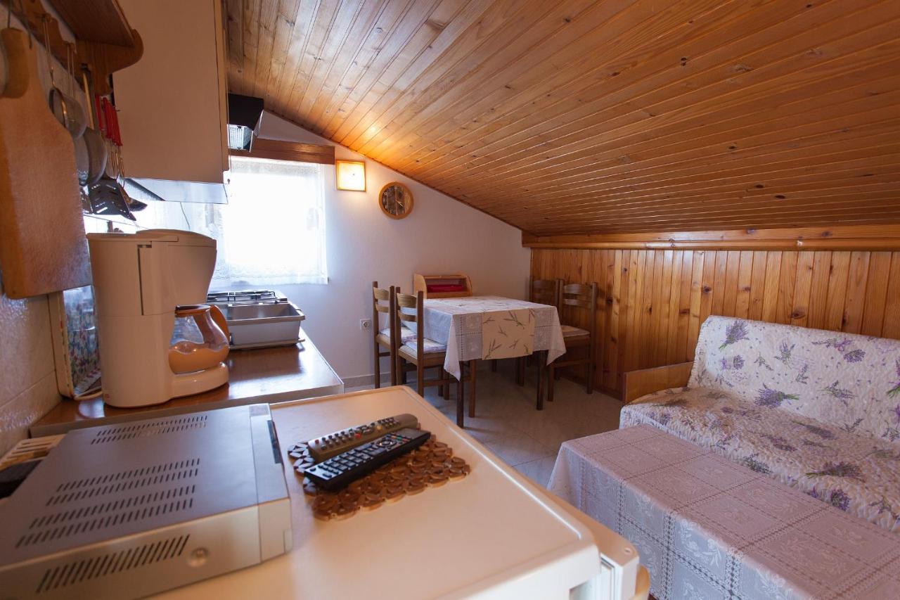 Apartments Ljerka Малинська Екстер'єр фото