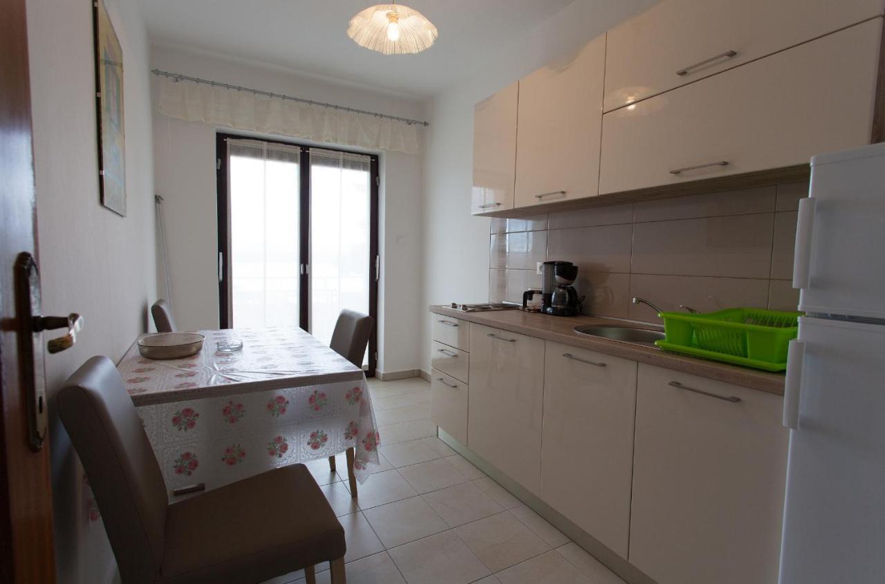 Apartments Ljerka Малинська Екстер'єр фото